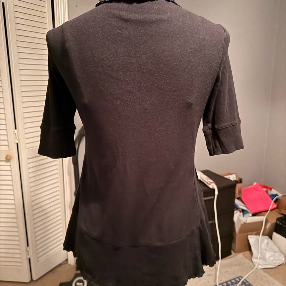 Express Black Short Sleeve Ruffled Open-Front Cardigan - Picture 2 of 3